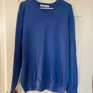 Light blue v neck old navy sweater XL